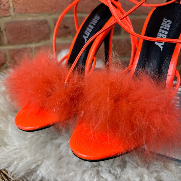 🧡 Orange fluffy feather stiletto sandals by soleboy - Picture 2 of 4